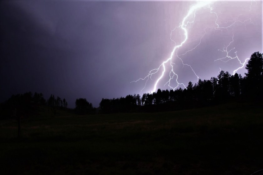 161209bbcut-lightning