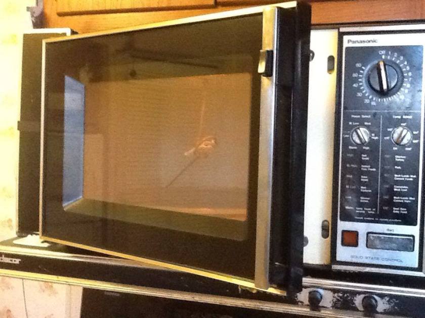 161216bbcut-1982panasonicrip