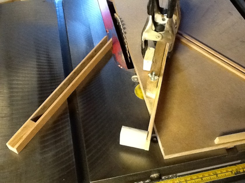 170107bbcut-workshoptongs