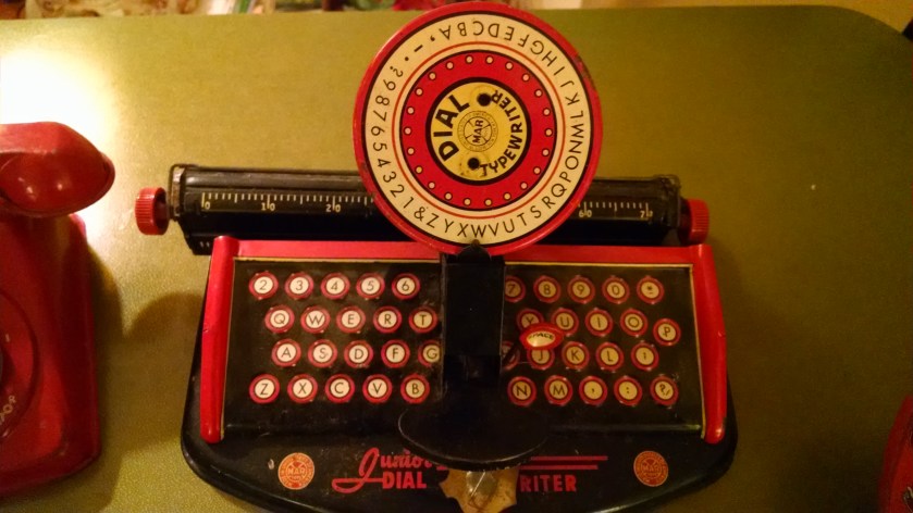 170608bbcut-toytypewriter