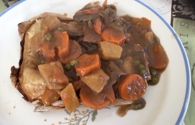 170904bbcut-rabbitpie