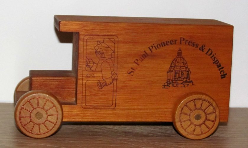 180117bbcut-toybanktruck