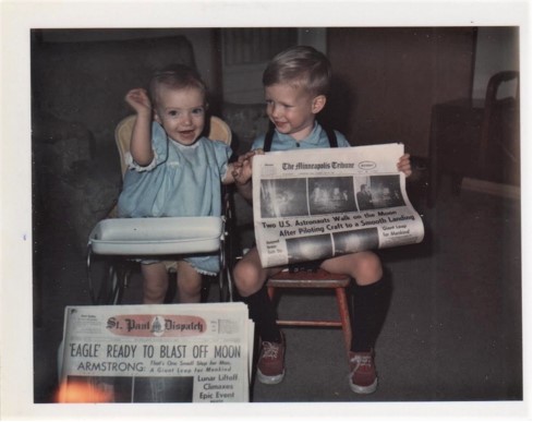 190715bbcut-moonlanding3