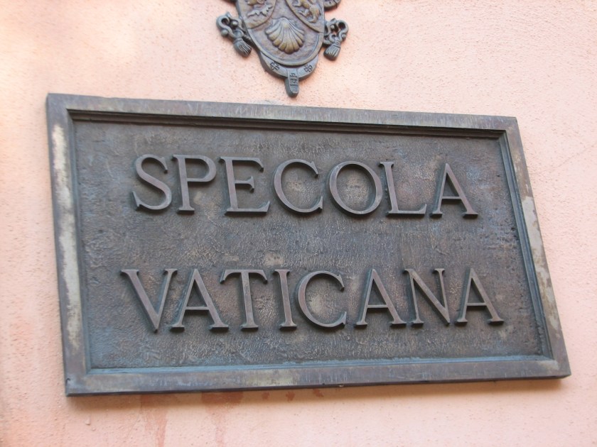 200323bbcut-astronomer1