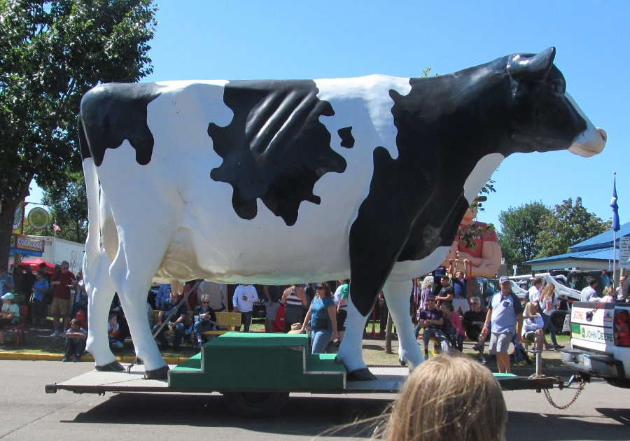 Big Stuff - Big Fake Cow