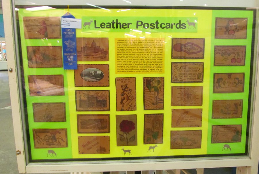 Creative Activities - A blue ribbon postcard frame