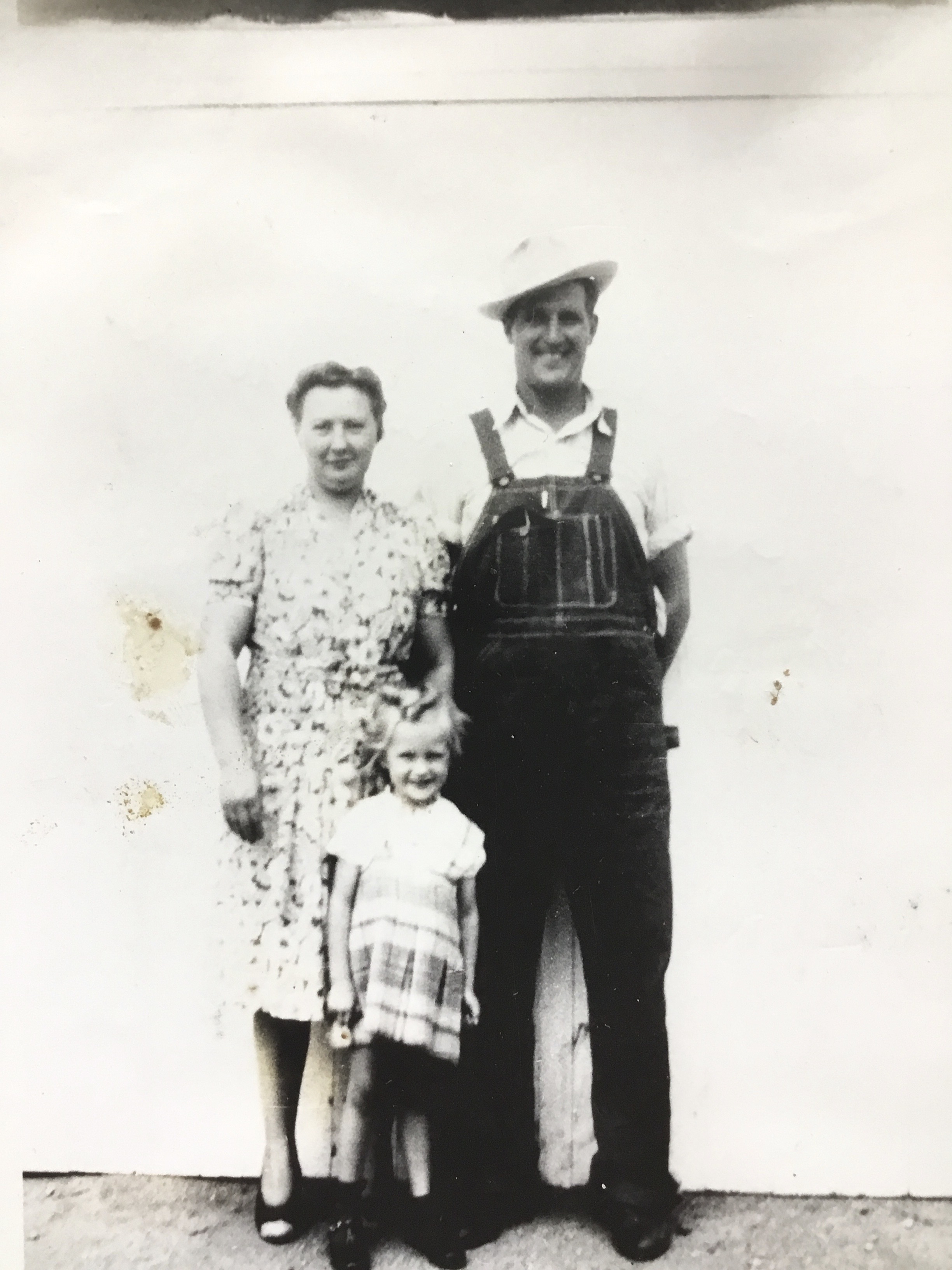 220911bbcut-farmeruniformold